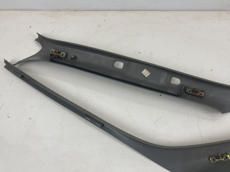 1996 Chevrolet Silverado GMT800 - A Pillar Trim PN: 1851806 1391776