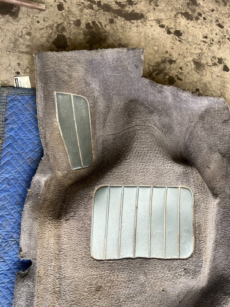 1992-1995 Volvo 940 740 Wagon Front & Rear Charcoal Molded Carpet Set OE #3294EM