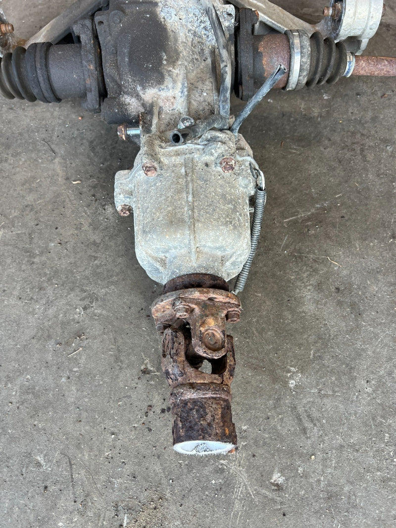 2010-2013 Suzuki SX4 Hatchback Rear Differential Carrier Assembly OEM #1344CN