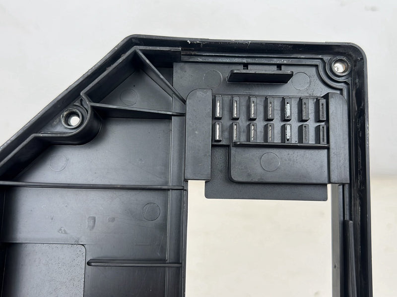 1998-2000 Volvo V70 S70 Engine Bay Fuse Box Cover Lid 3515122 OEM #6330EM