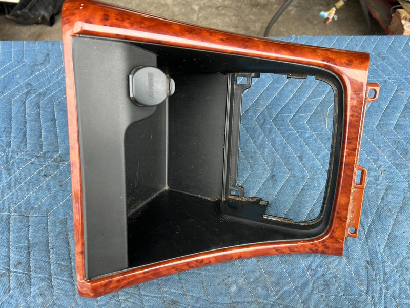 2002-2006  Toyota Camry Dash Center Console  Trim Bezel 12V OEM #113DU