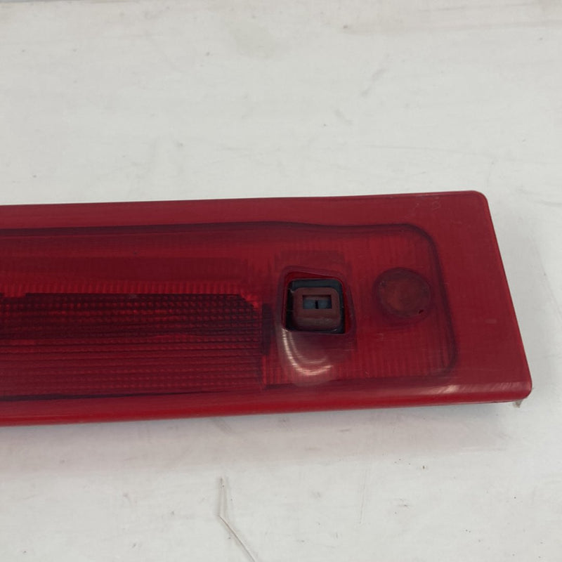 2005 Volvo XC90 I 275 Third Brake Light Center 9483947 7596 OEM #4818M