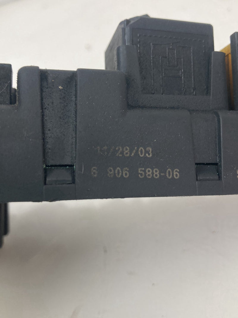 2003-2007 BMW 545i E60 Fuse Box Power Distribution Rear 6906603 OEM #4948M