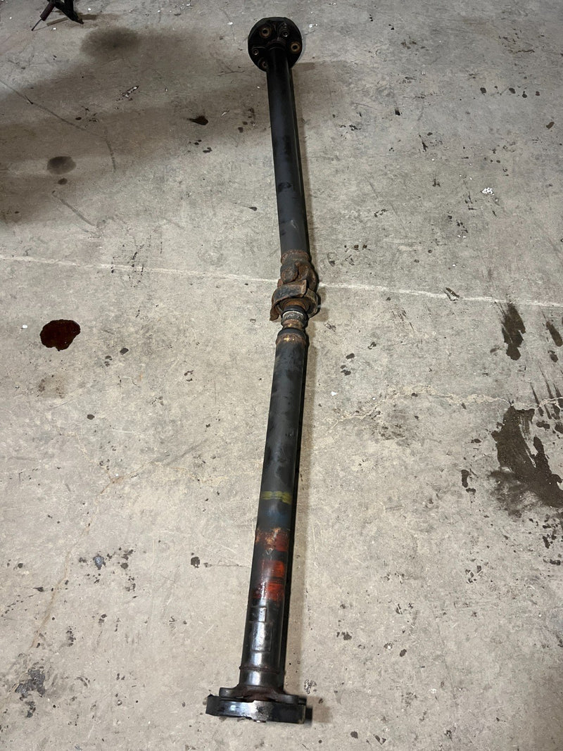 1986-1995 Mercedes 300D W124 Center Driveshaft Assembly Prop OEM #2760EM
