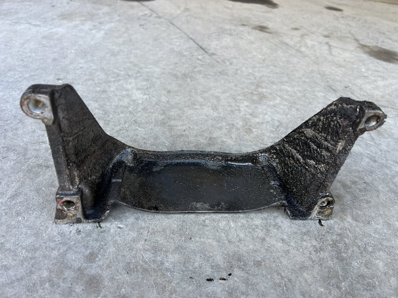 1978 Volvo 240 242 - Transmission Mount PN: 419314