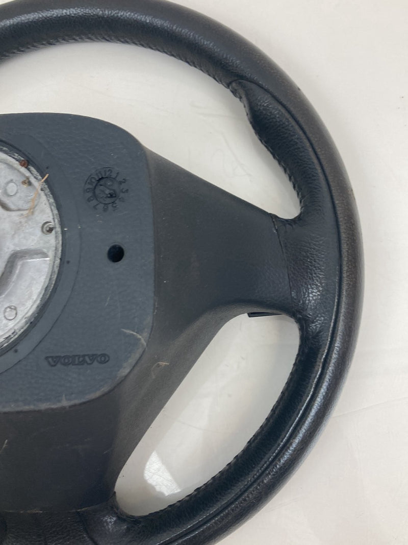 2004 Volvo S60 - Steering Wheel