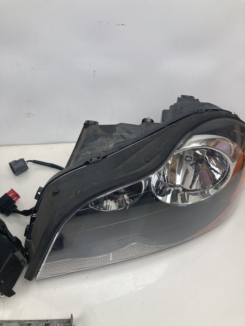 2005 Volvo XC90 I 275 Headlight Set Assembly Pair LH RH 00070336 00029606 #4840M