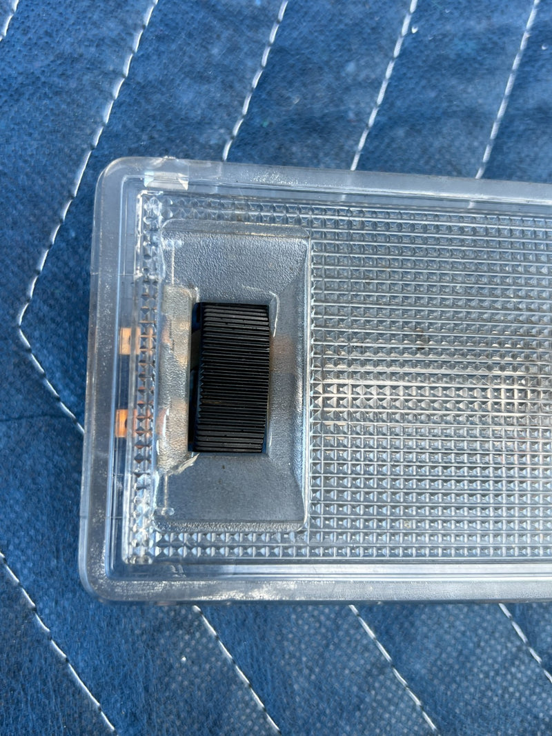 1986-1993 Volvo 240 244 Sedan Overhead Dome Map Light Assembly OEM #4177EM