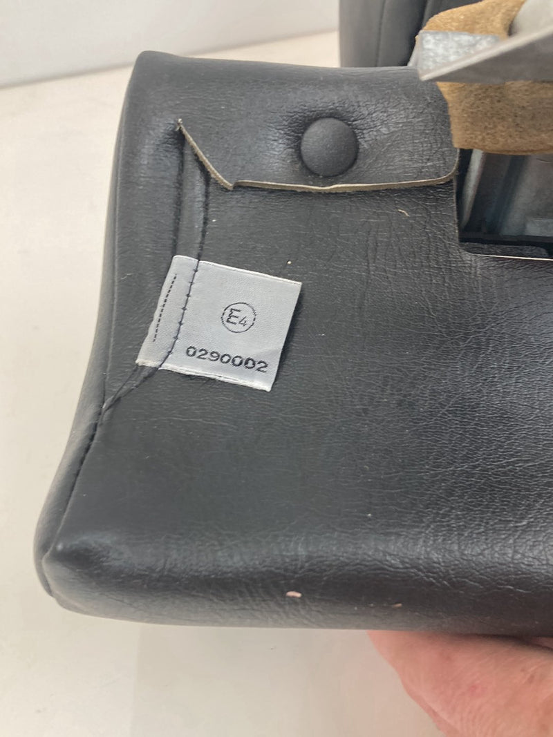 1992 Volvo 940 944 - Headrest PN: 0290002