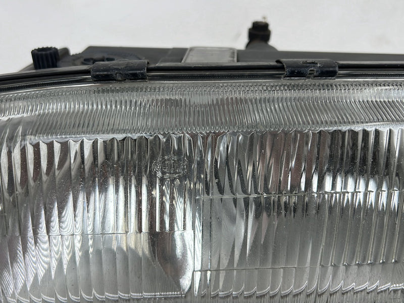 1993-1997 Volvo 850 Left & Right Headlight Assembly w/ Turn Signal Set OEM
