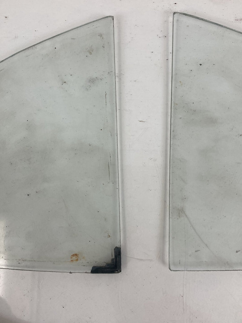 1962 Volvo P1800 - Rear Quarter Glass Left