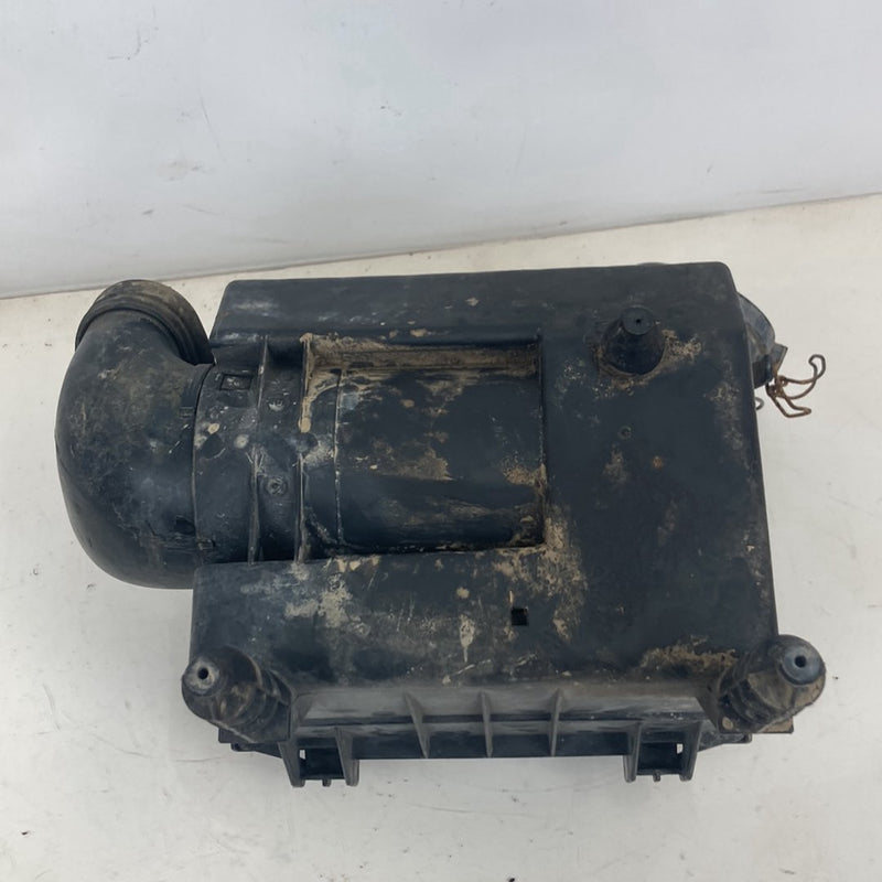 1999-2004 Land Rover Discovery II L550 Air Cleaner Box Intake OEM #5071M