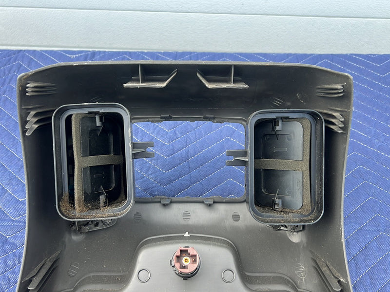 Chevrolet Silverado - Center Console PN: 15070570 15070488