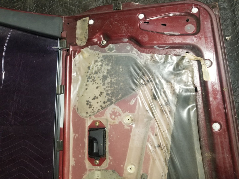 1984-93 BMW E30 318i 325i Front Passenger Right RH Burgundy Door Panel OE #CN601
