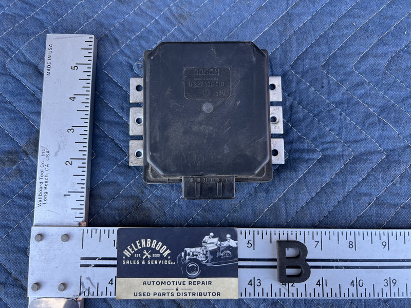 Volvo 240 - Ignition Control Module EZK PN: 0227100018
