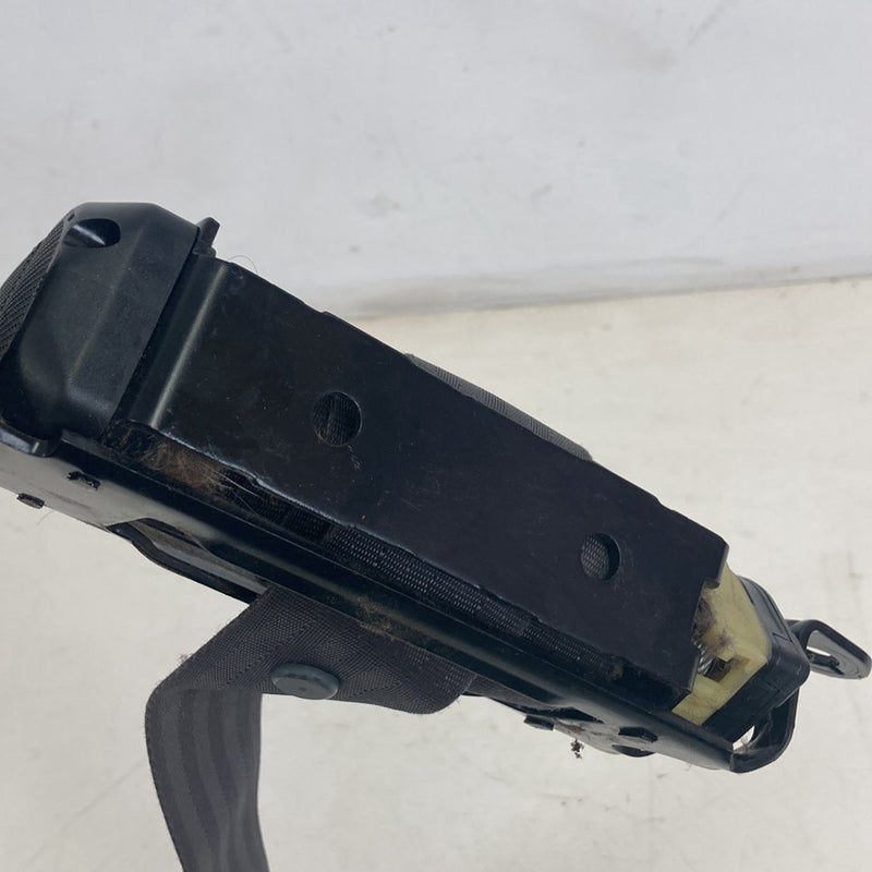 1998-2000 Volvo V70 S70 Front Driver Left Seat Belt Retractor OEM #5178M