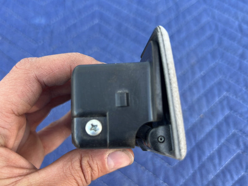 1988-1998 Chevrolet Silverado - Ash Tray PN: 15955520