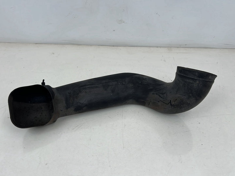 1990-1992 Volvo 740 745 940 Air Intake Snorkel Duct Tube Hose OEM #5875EM