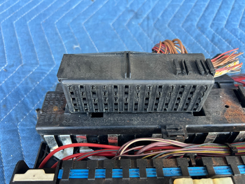 2000-2005 BMW 330xi 325xi E46 Interior Cabin Fuse Box Relay 8364542 OEM #4784EM