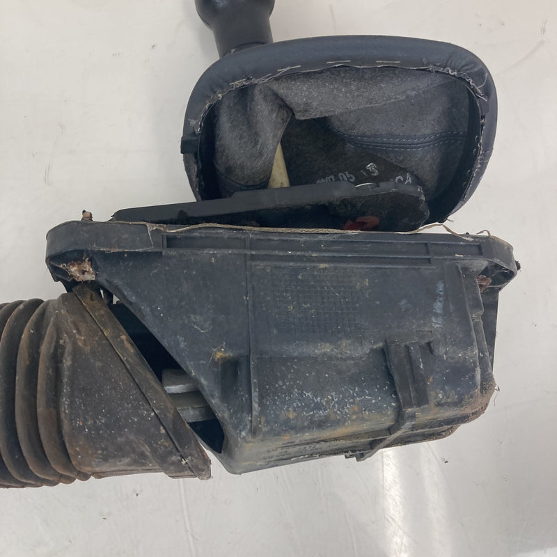 2001-2005 VW Volkswagen Passat Manual Shifter Assembly 8D0 711 025 OEM #5573M