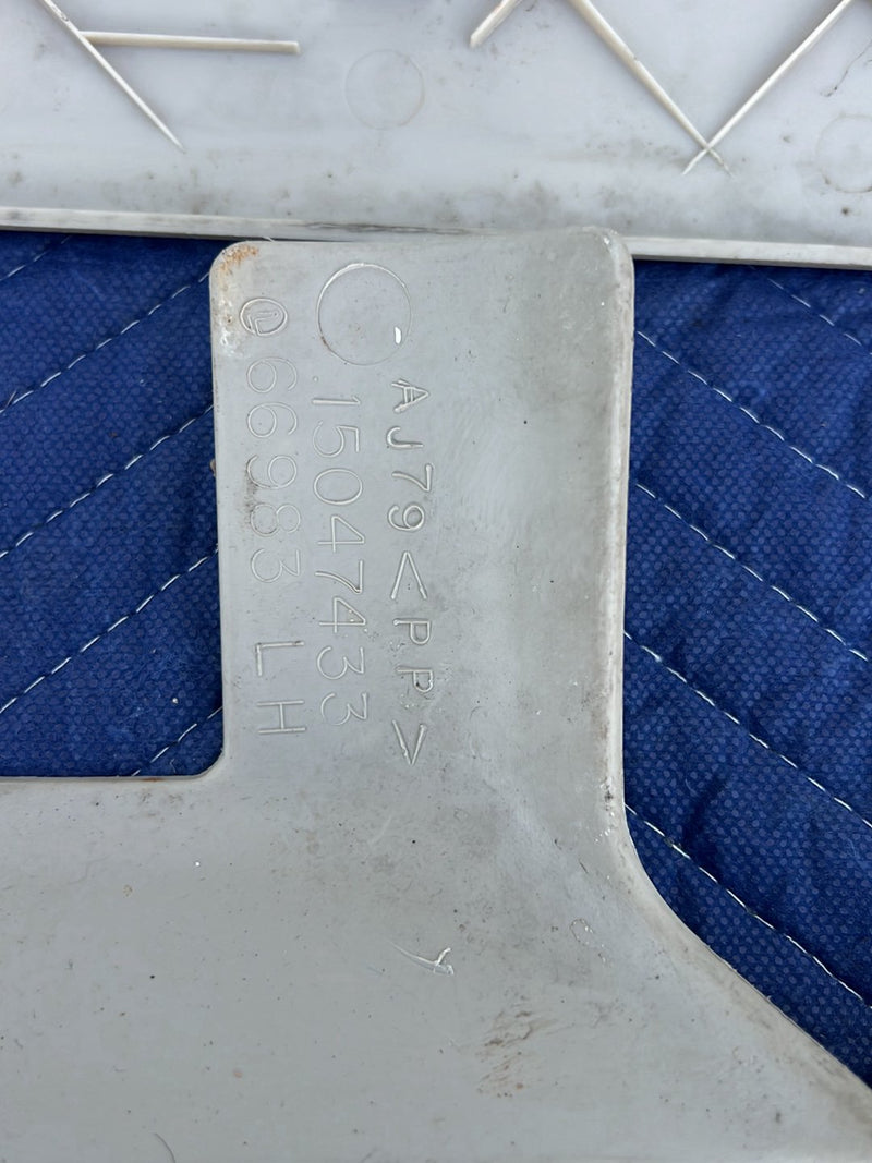 Cadillac Escalade - Scuff Plate Set of 4 PN: 15047433 15047432 15762861