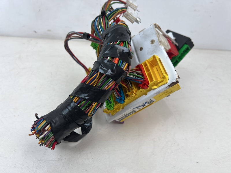1998-2000 Volvo S70 V70 XC Lock Alarm Module & Fuse Junction Box OEM #6820EM