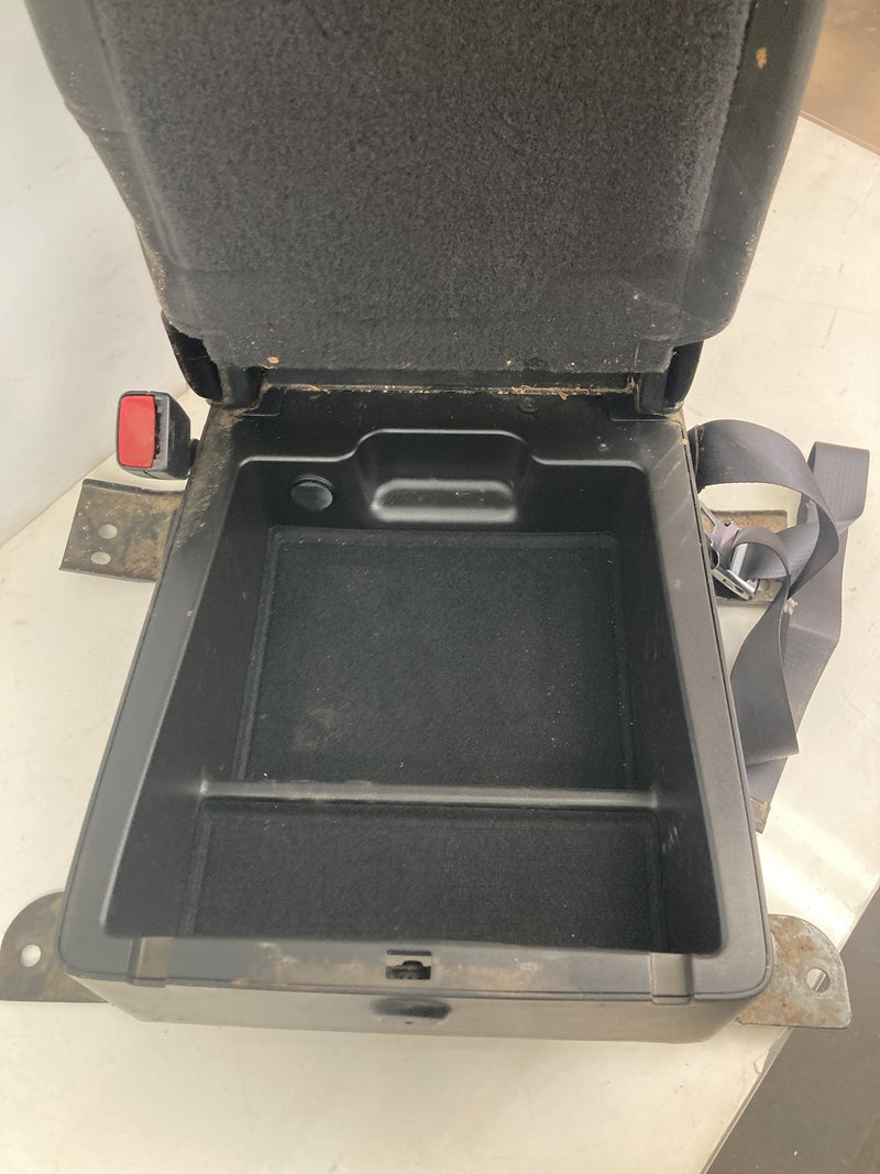 2014-2019 Chevrolet Silverado 1500 2500 3500 Center Console Seat Front #5601M