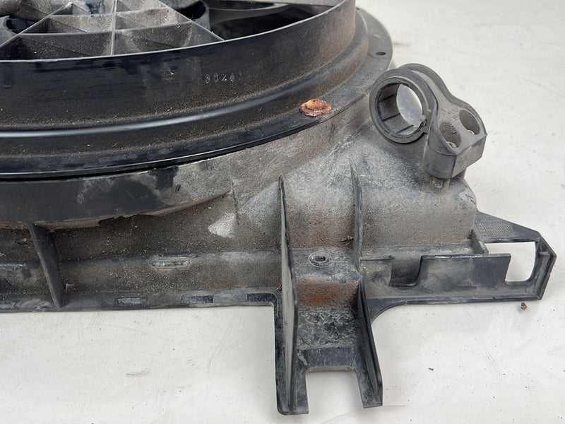 1993-1997 Volvo 850 Engine Cooling Fan & Shroud Turbo 5 Cyl 2.3L OEM
