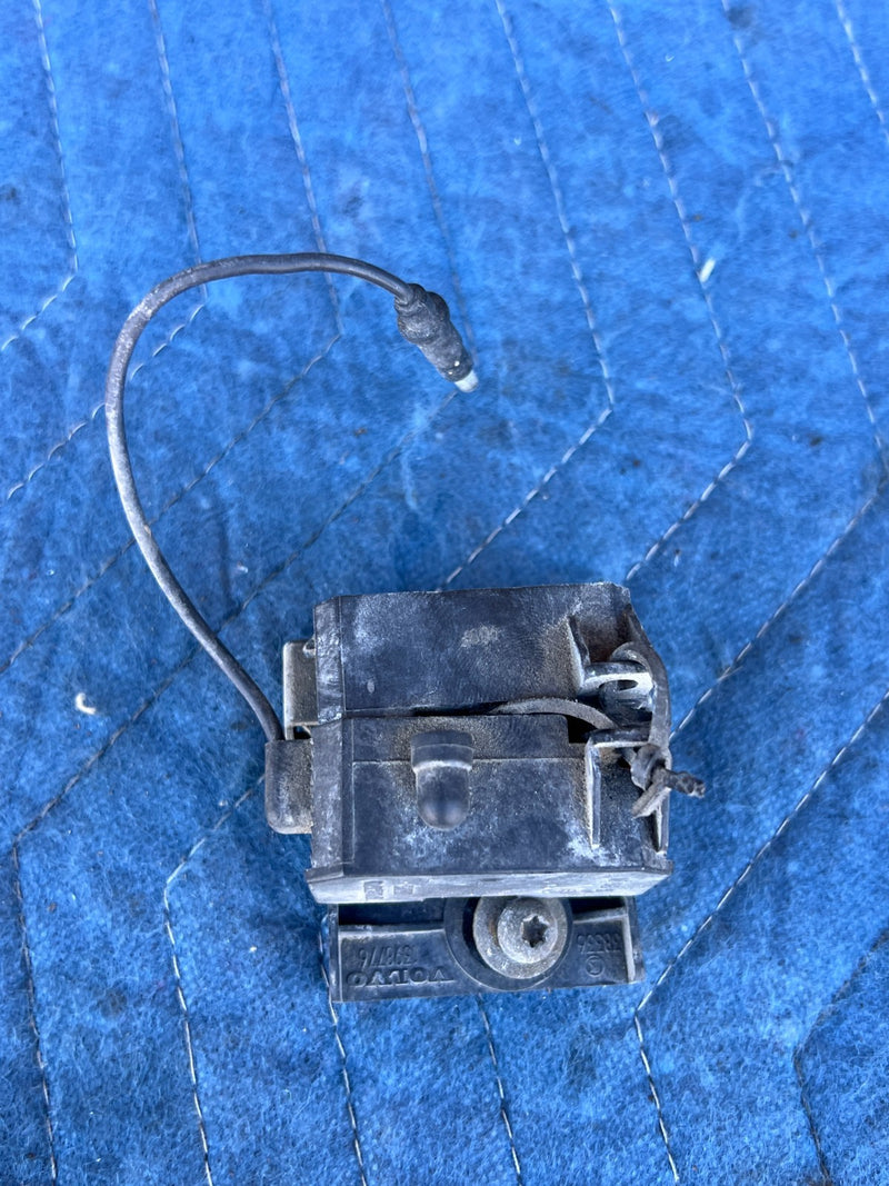 1986-1993 Volvo 240 244 245 Diagnostic Connection Box 1363923 OEM #4337EM