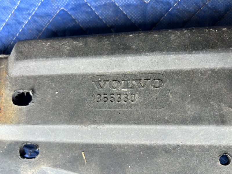 1992-1995 Volvo 940 740 Turbo Front Radiator Upper Panel Trim Cover OEM #3264EM