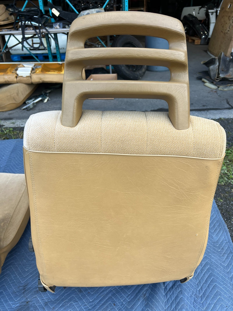 1986-1993 Volvo 240 244 Front Left & Right Tan Cloth Seat Pair OEM #4207EM