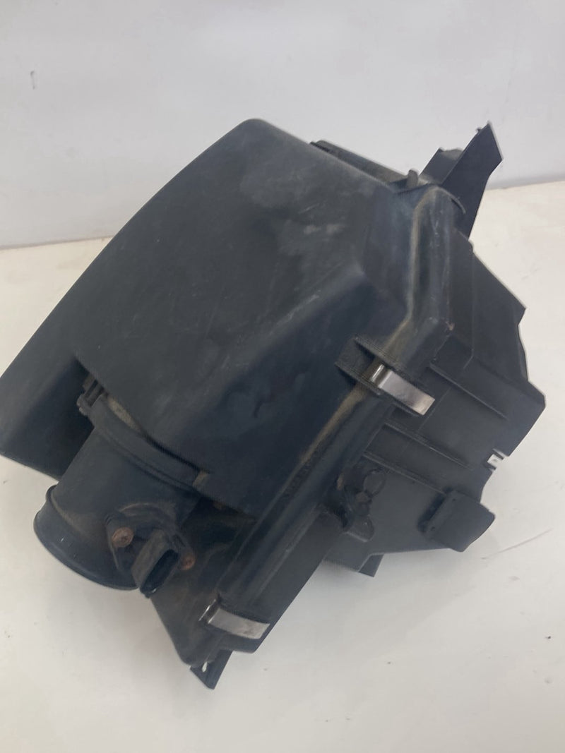 2005 Volvo XC90 I 275 Air Filter Box Assembly 8638962 OEM #4865M
