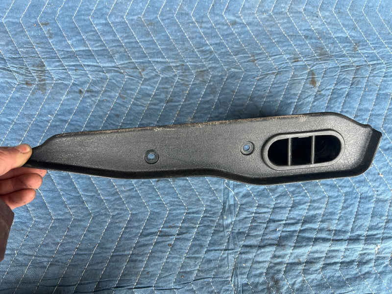 1992-1995 Volvo 940 740 Left & Right Under Seat Floor Vent Trim Pair OEM #3242EM