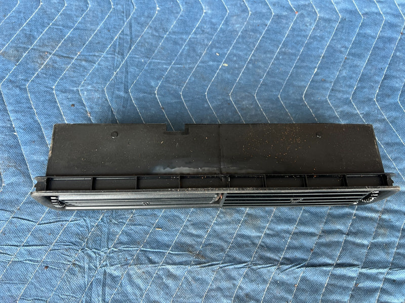 1989-1995 Volvo 740 940 Front Dash RH & LH Center Heat AC Vent Set OEM #3825EM