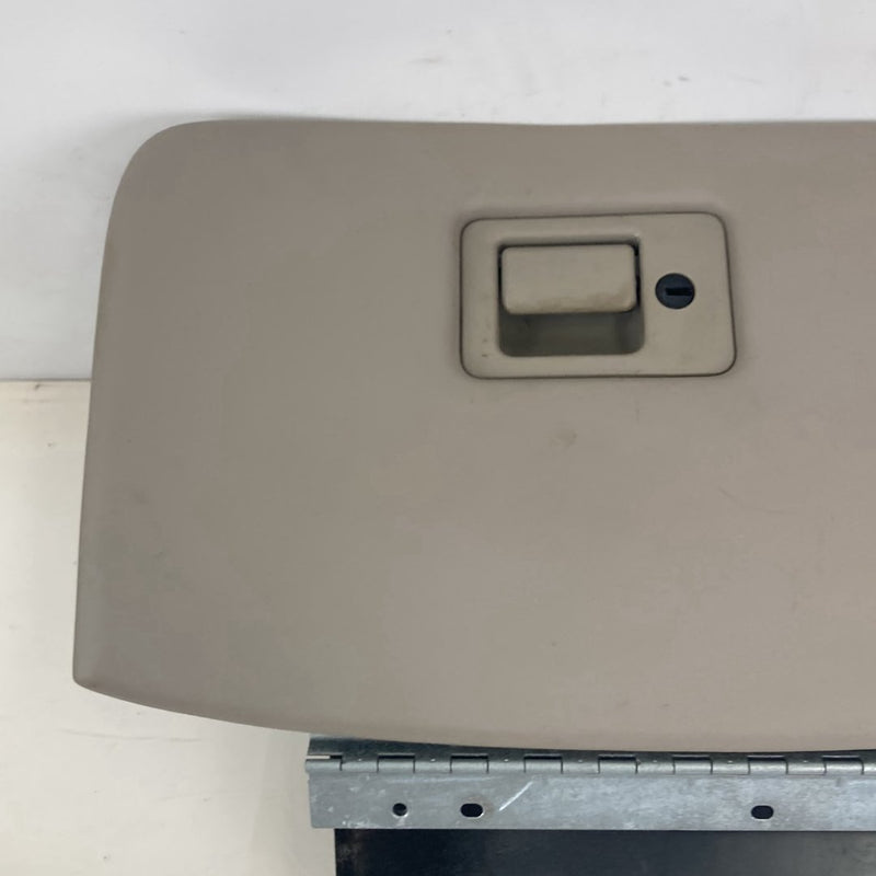 2002-2005 Lincoln Town Car Signature Glove Box Assembly OEM #5133M