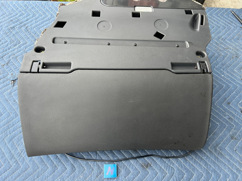 2005-2011 Audi A6 Dash Power Glove Box Compartment Storage Black OEM #3539EM