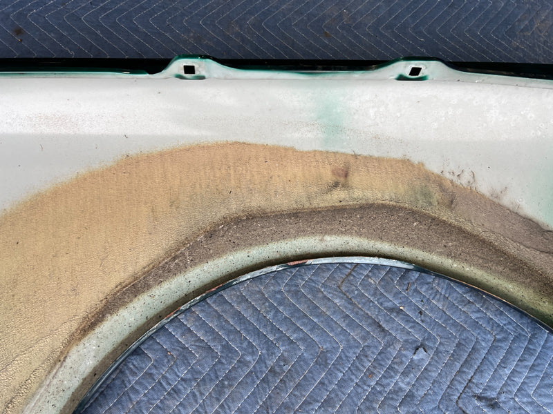 1998-2003 Mercedes W210 E320 Front Driver Left Fender Panel Green OEM #4733EM