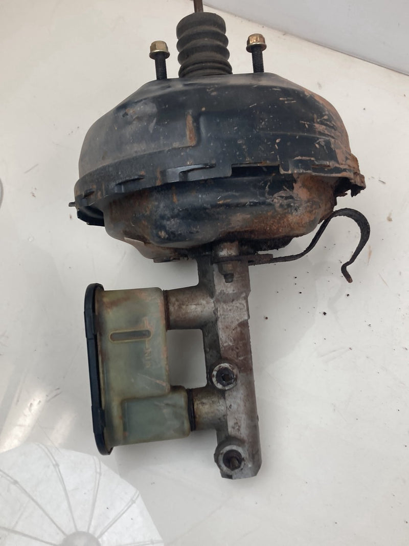 1996 Chevrolet Silverado GMT800 - Brake Booster Master Cylinder