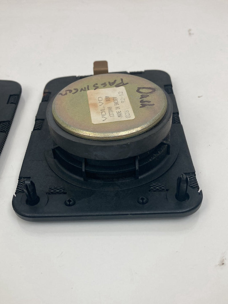 1992 Volvo 940 944 - Speaker Set PN: 1373048