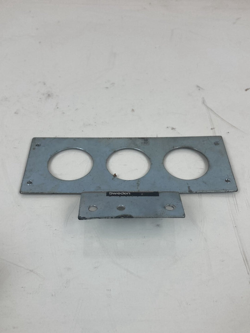 1975-1980 Volvo 244 Steel Bracket 1384526 OEM #4311M
