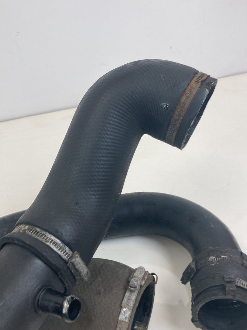 1992 Volvo 940 944 - Intercooler Pipe PN: 3547919 5147