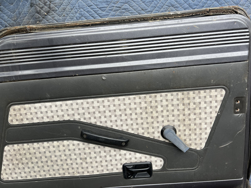 1985-1988 Suzuki Samurai Front Passenger Right Door Assembly Gray OEM #6728EM