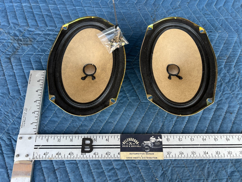 1998-2002 Honda Accord EAS23D76A Pair of OEM Speakers 15w + Hardware #1965CN