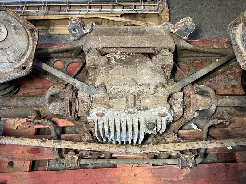 1998-2003 Jaguar XJR XJ8 X308 Rear Subframe Differential Suspension OEM #4742E