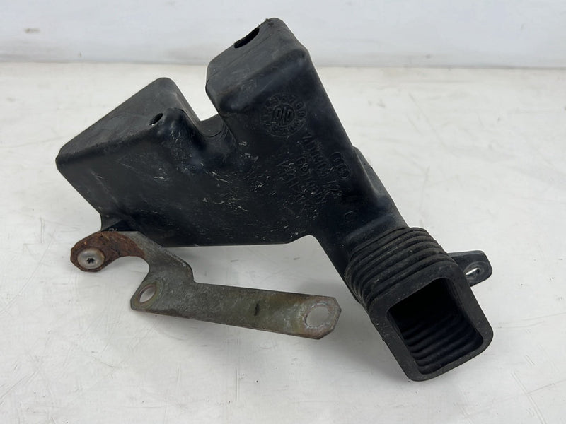 1996-2003 Audi S8 D2 A8 Alternator Air Cooling Duct Intake Pipe OEM #6577EM