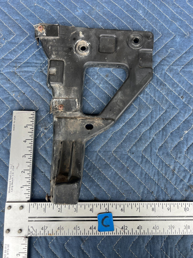 2005-2011 Audi A6 Driver Left Front Bumper Bracket Brace 4F0 807 227 OEM #65ZJ