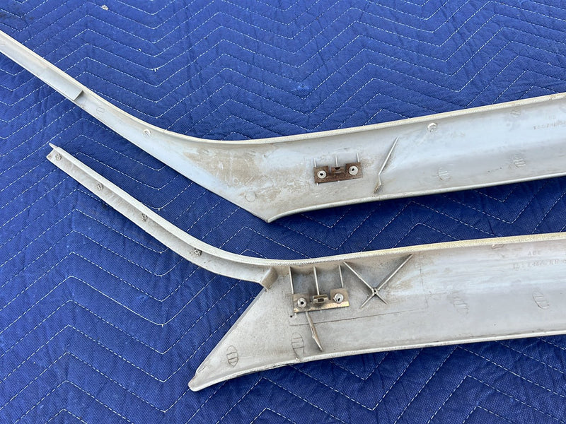 Chevrolet Silverado - A Pillar Trim PN: 15574145 15574146