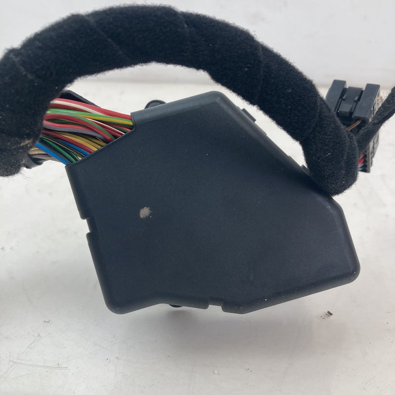 2001-2005 Volkswagen Passat Interior Fuse Box OEM #5532M