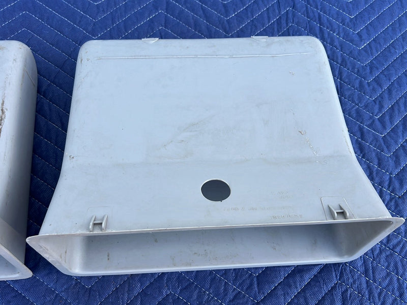 Chevrolet Silverado - Storage Box PN: 76187651