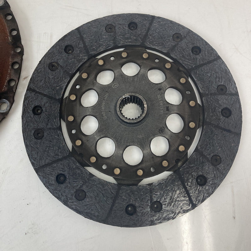 2001-2005 Volkswagen Passat Clutch Pack Assembly Manual AWD OEM #5618M